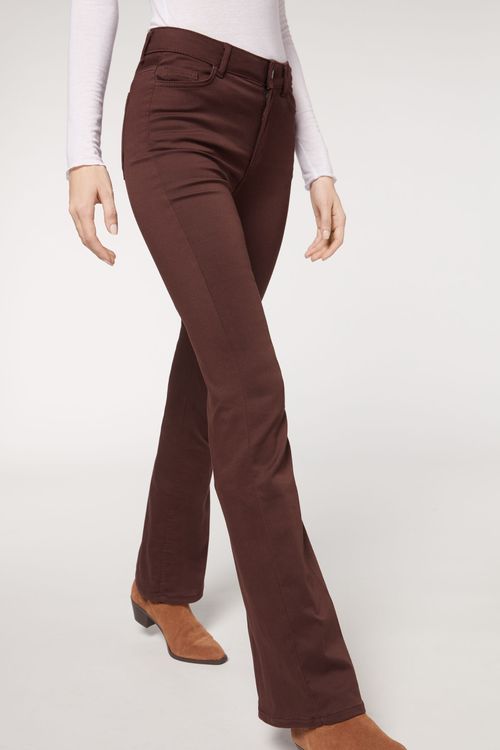 Calça Jeans Flare - Marrom