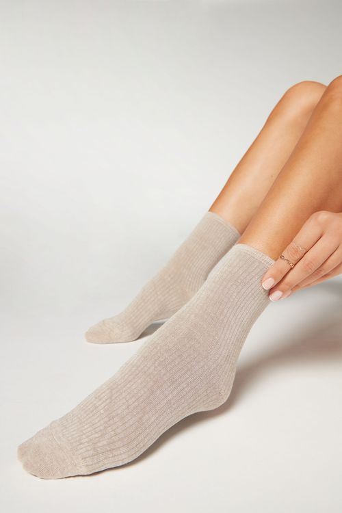 Meias Curtas Em Cashmere Com Glitter - Bege