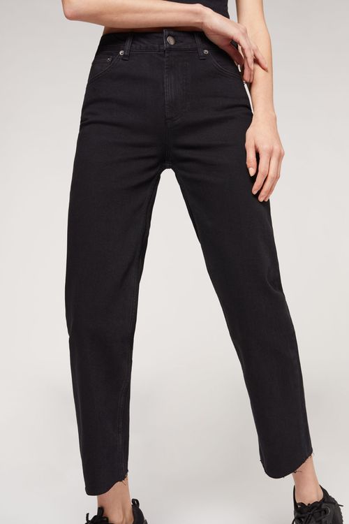 Calça Jeans Straight Cropped - Preto