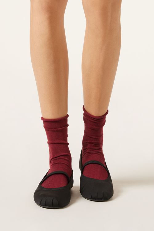Meia Curta Com Cashmere - Vermelho