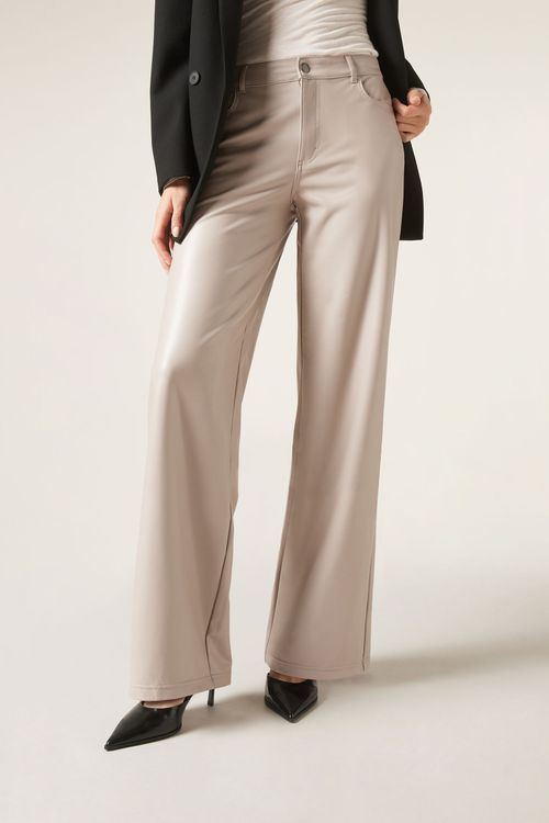 Calça Pantalona Efeito Couro - Cinza