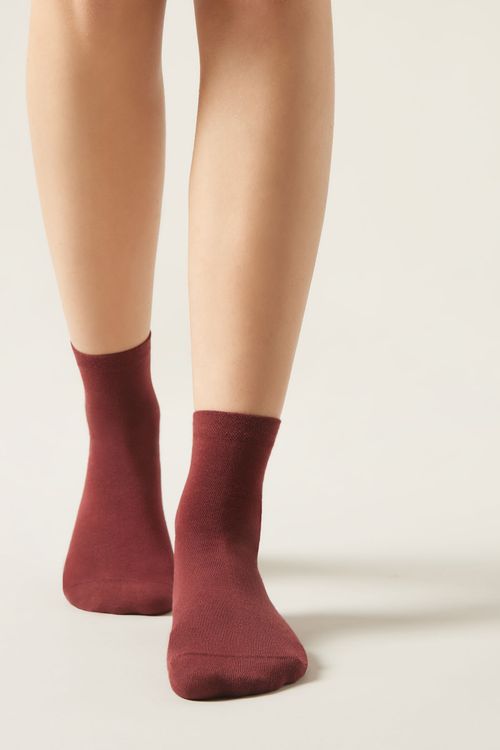 Meia Curta Com Borda Trabalhada - Vermelho