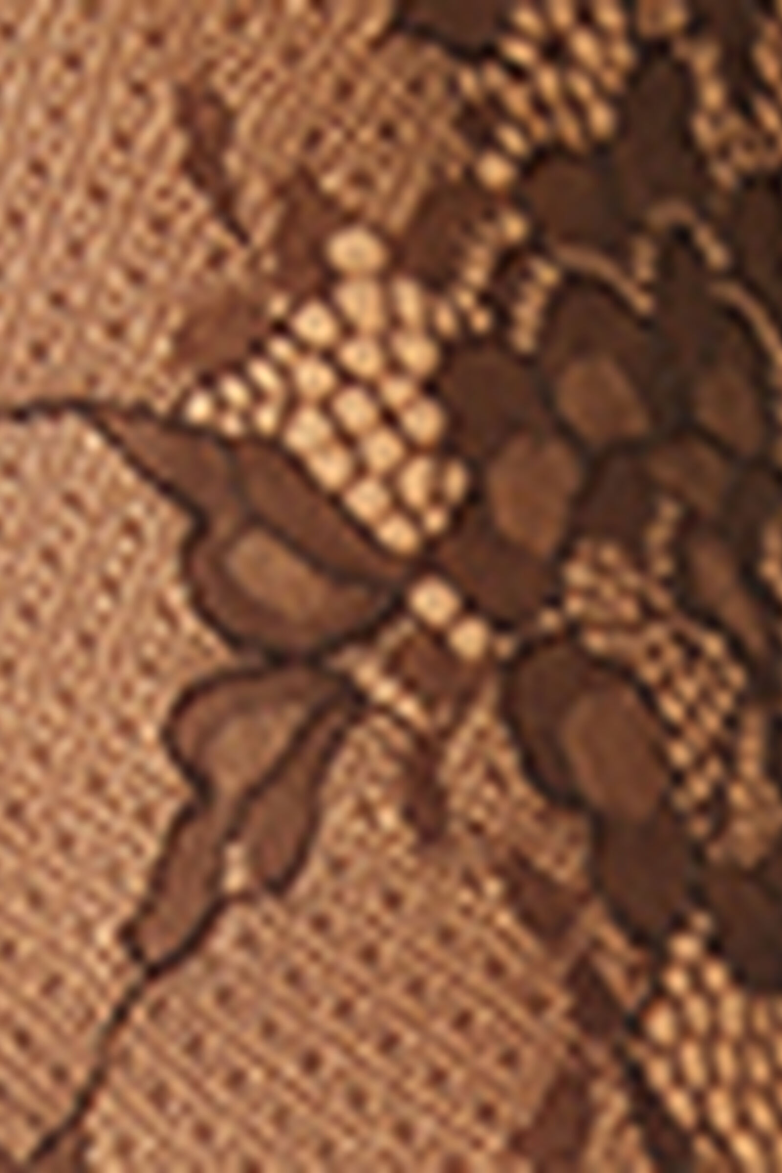 MODC2226_171F_19-COLLANTS-EM-RENDA-COM-PADRAO-FLORAL